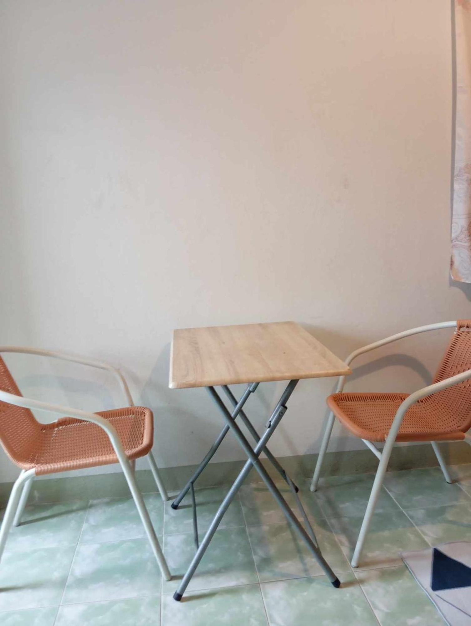 Lita Guesthouse Chiang Mai Bagian luar foto