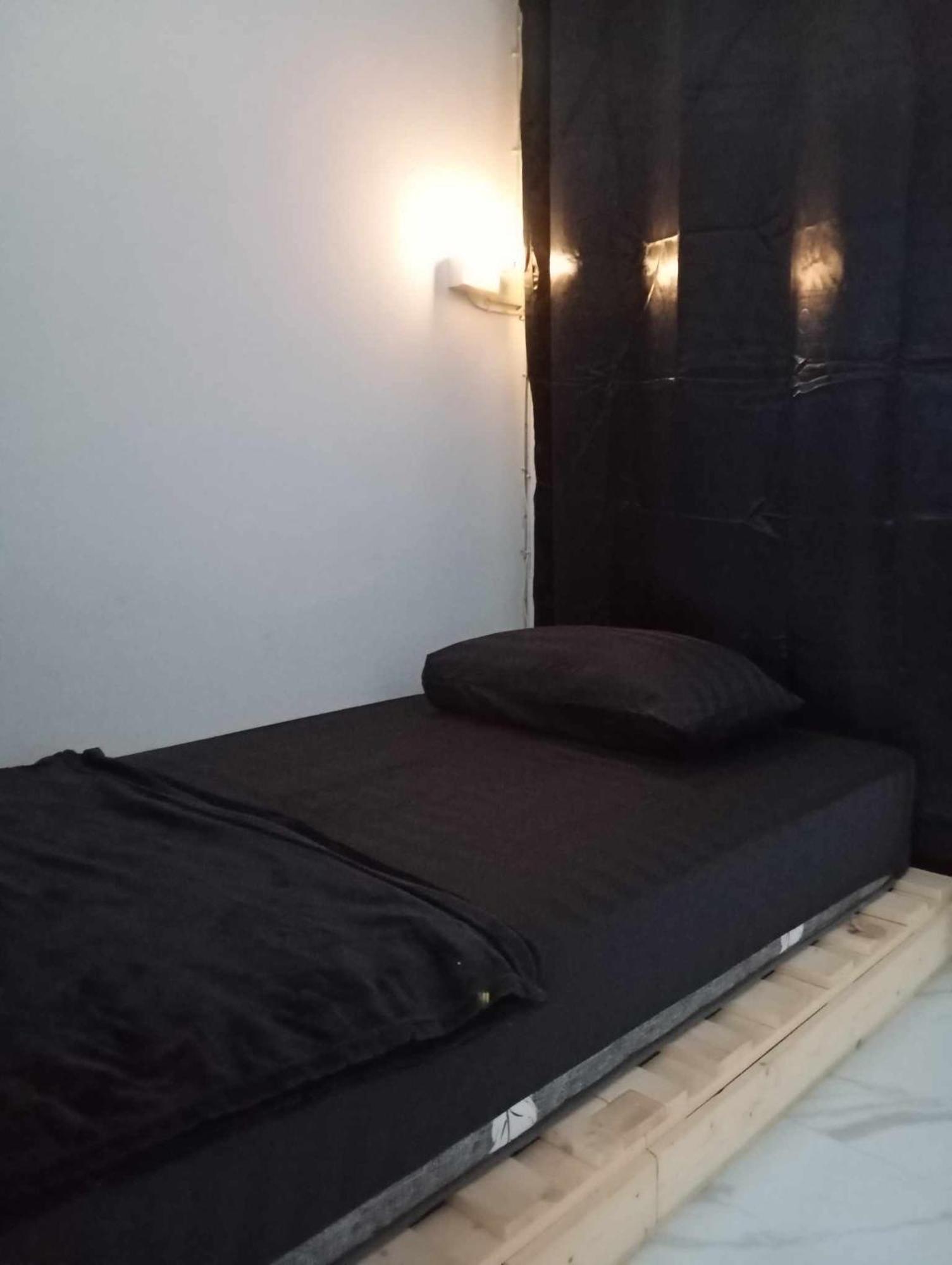 Lita Guesthouse Chiang Mai Bagian luar foto