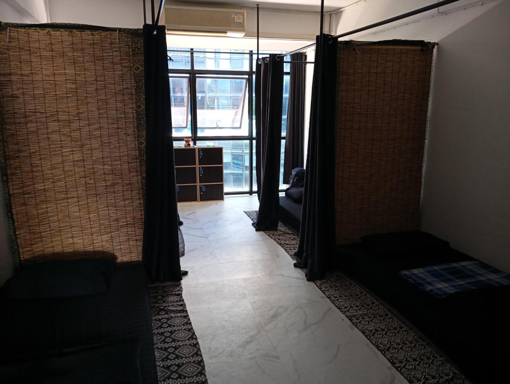 Lita Guesthouse Chiang Mai Bagian luar foto