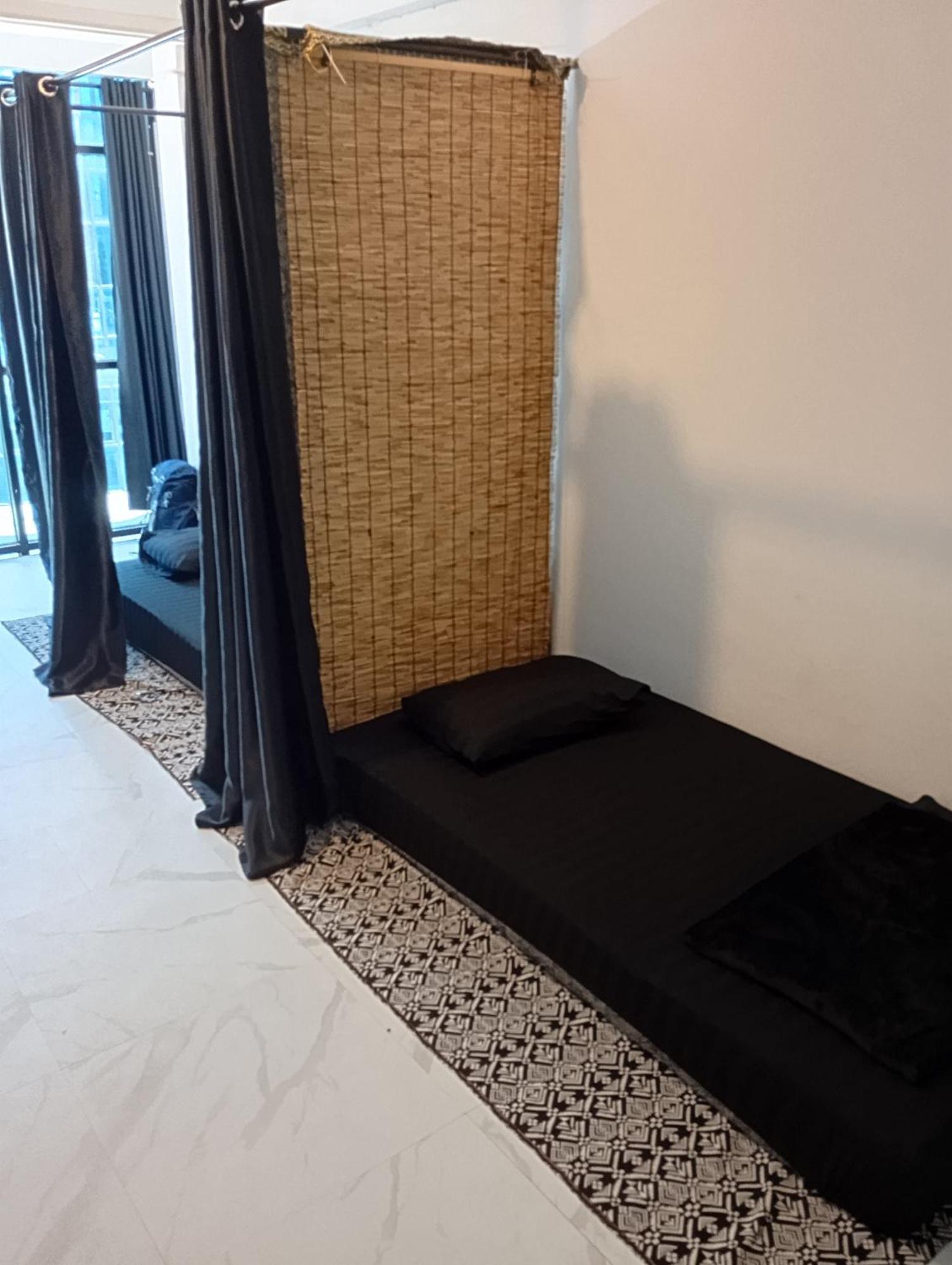 Lita Guesthouse Chiang Mai Bagian luar foto